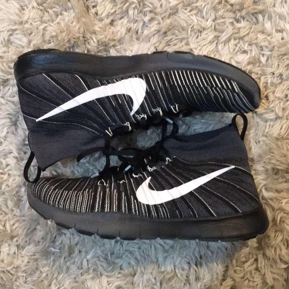 Nike Free Train Force Flyknit (Size - 11.5 men’s)